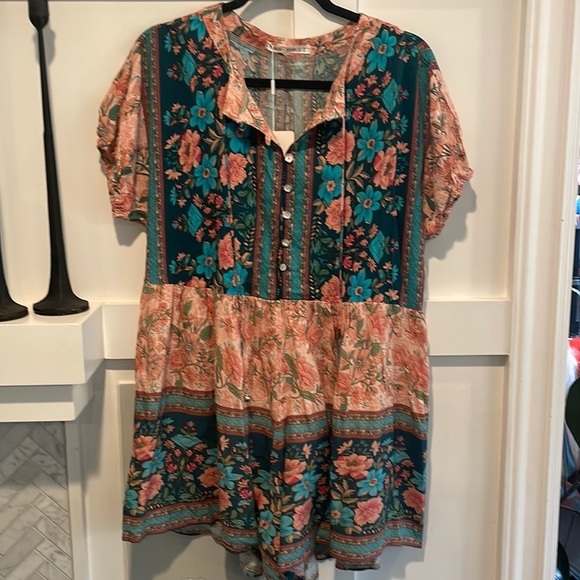 Saints + Secrets Boho Floral Romper NWT - Picture 3 of 12